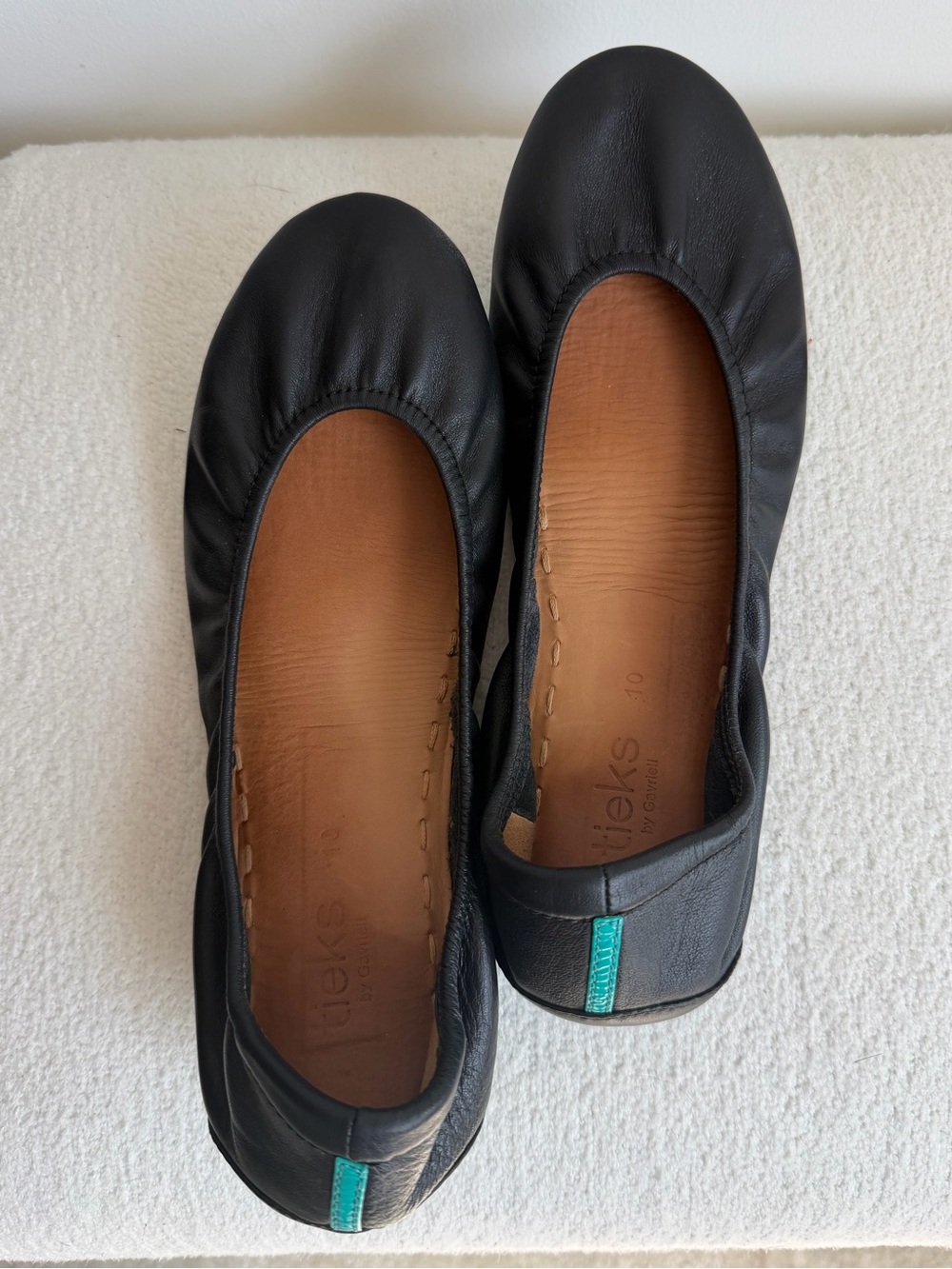 Tieks Black Leather Ballet Flats with Teal Pull Tab
